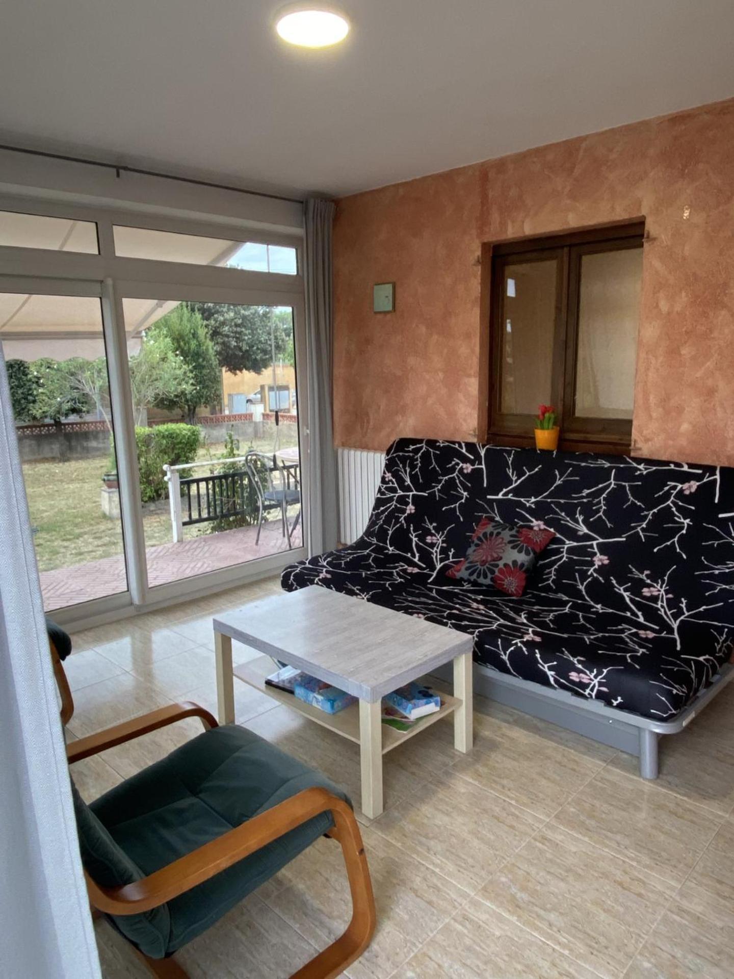 Casa Les Roques Villa Bascara Bagian luar foto
